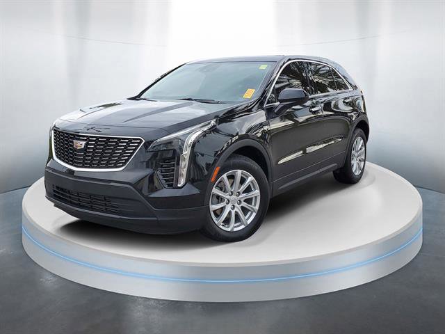 Used 2023 Cadillac XT4 Luxury image 1