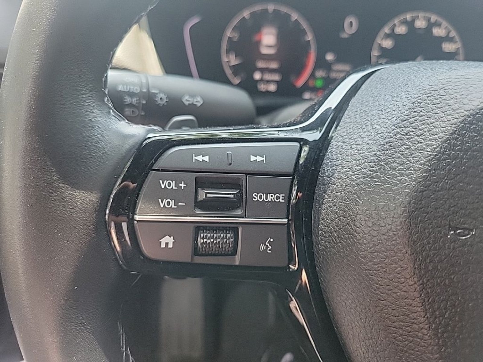 Used 2025 Honda Civic Sport image 17