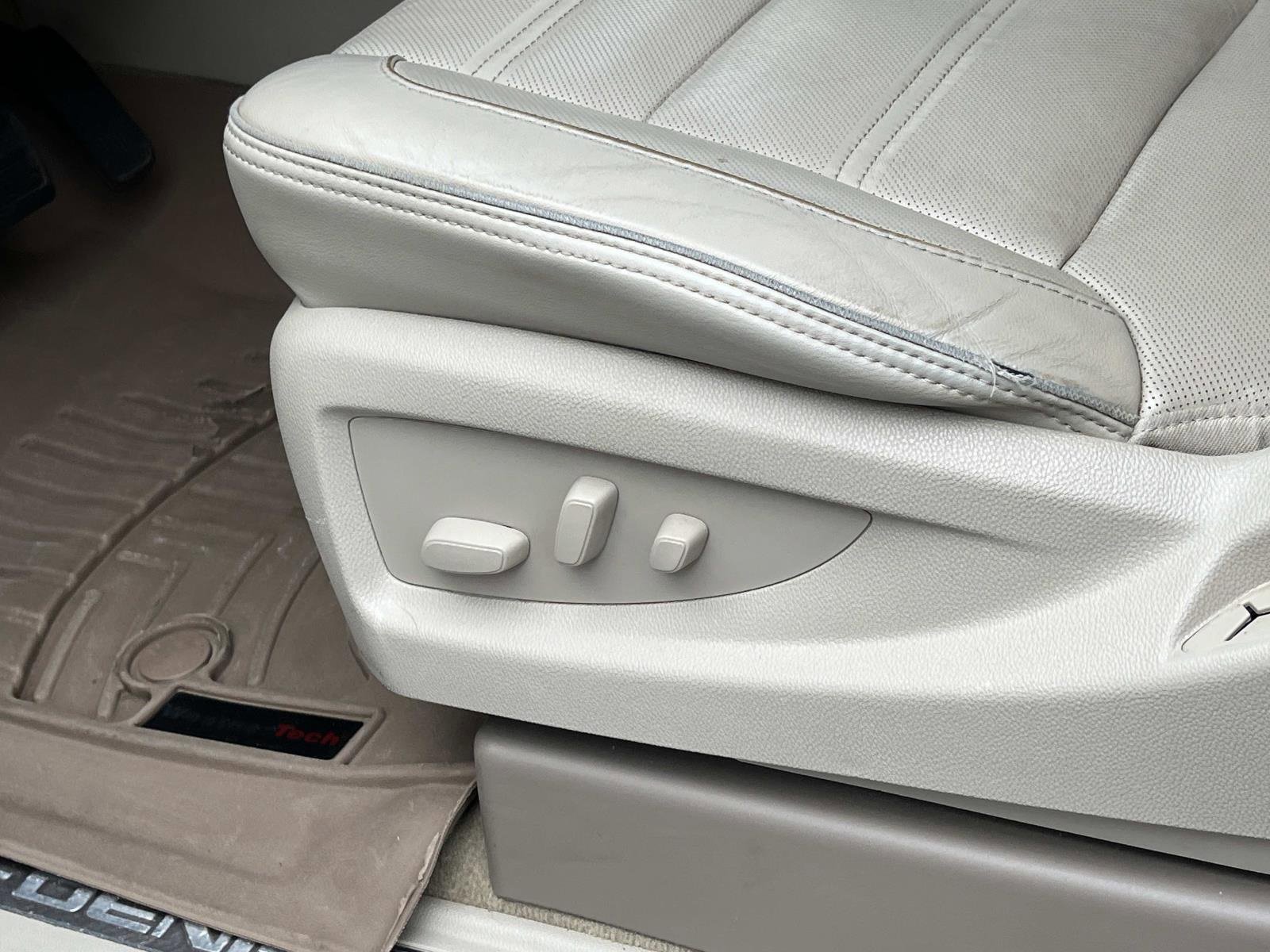 Used 2017 GMC Yukon Denali w/ Open Road Package image 33