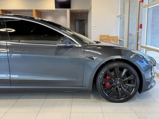 Used 2018 Tesla Model 3 Long Range AWD/4WD image 16