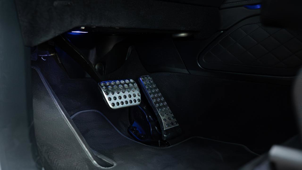 Used 2024 Mercedes-Benz G 550 image 39