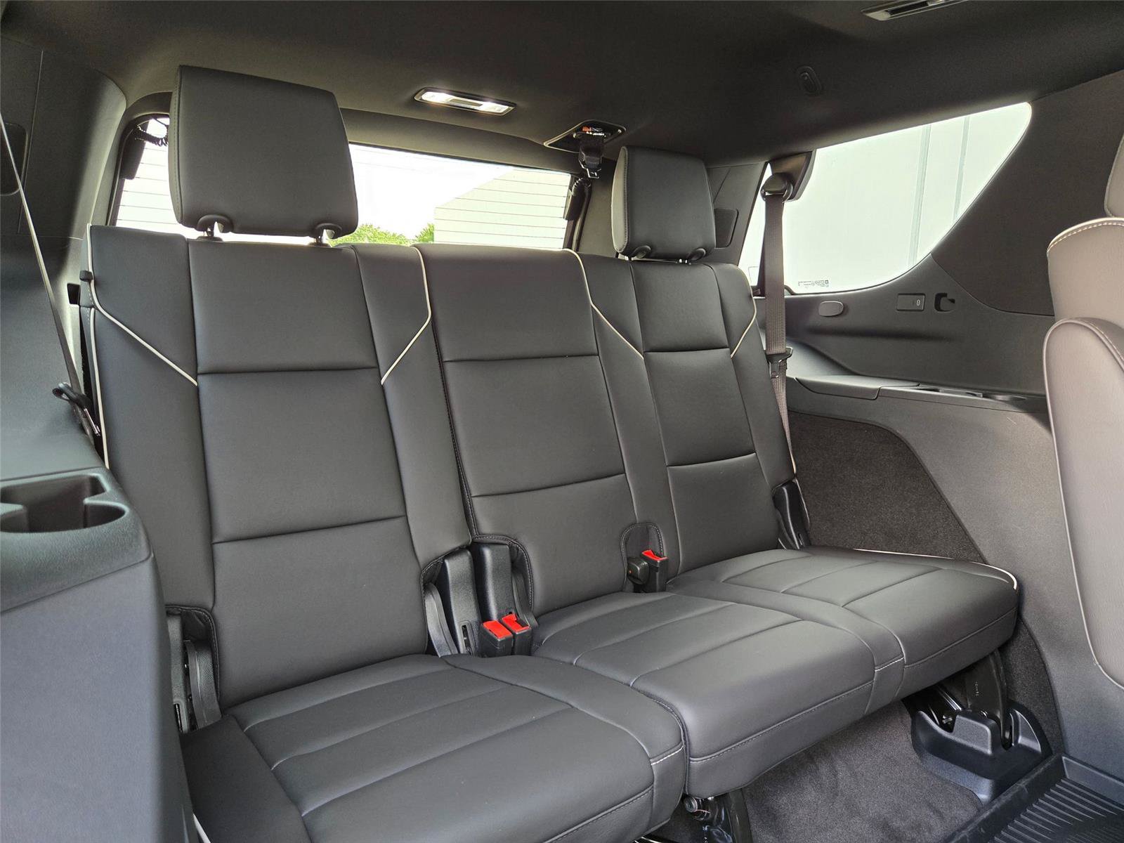 New 2026 Cadillac Escalade Sport w/ Touring Package AWD/4WD image 32