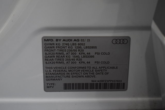 Used 2023 Audi Q4 e-tron Prestige image 36