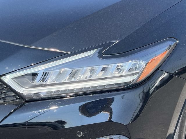 Used 2023 Nissan Maxima SR w/ Sport Mat Group FWD image 9