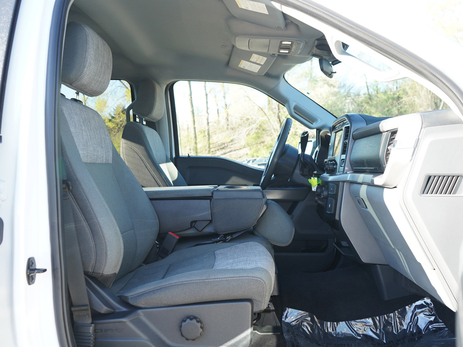 Used 2023 Ford F150 XLT w/ XTR Package AWD/4WD image 11