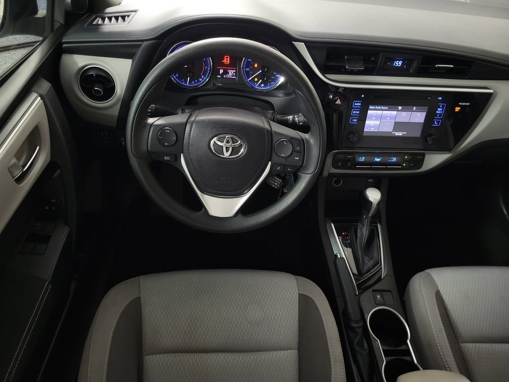 Used 2017 Toyota Corolla LE FWD image 10