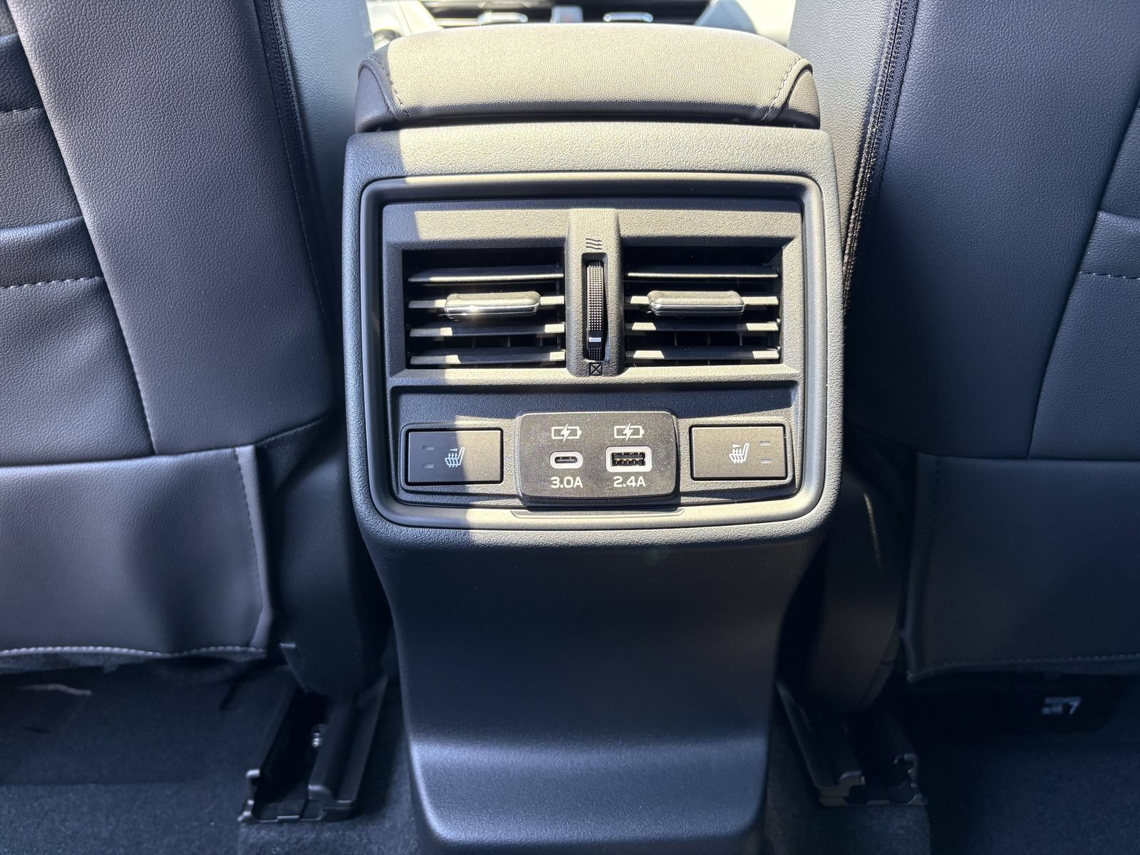 New 2026 Subaru Outback Touring AWD/4WD image 31
