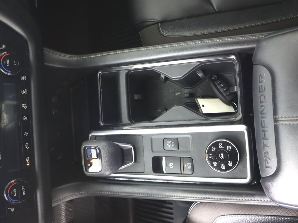 Used 2022 Nissan Pathfinder SL w/ SL Premium Package image 16