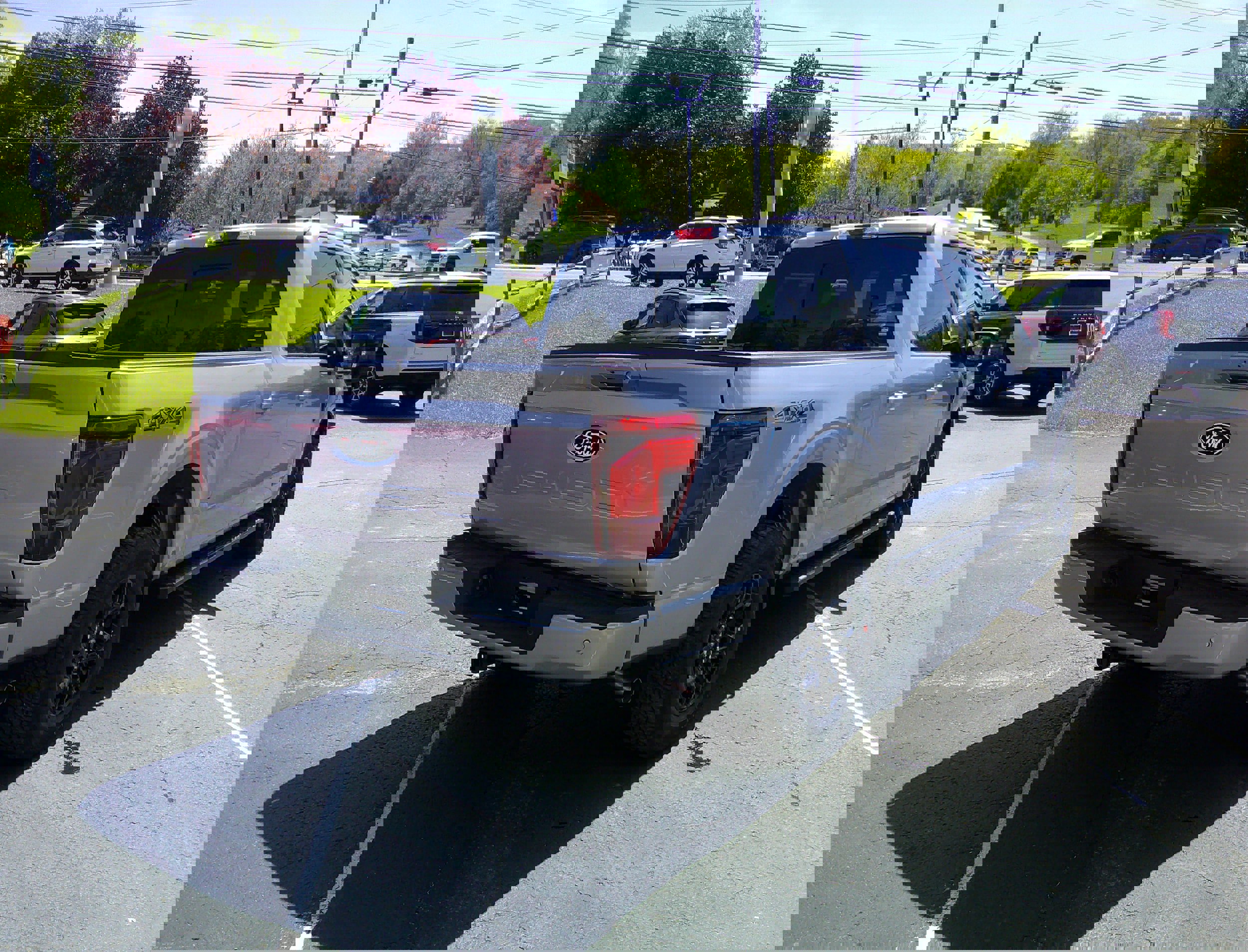 New 2025 Ford F150 XLT w/ Equipment Group 302A MID image 4