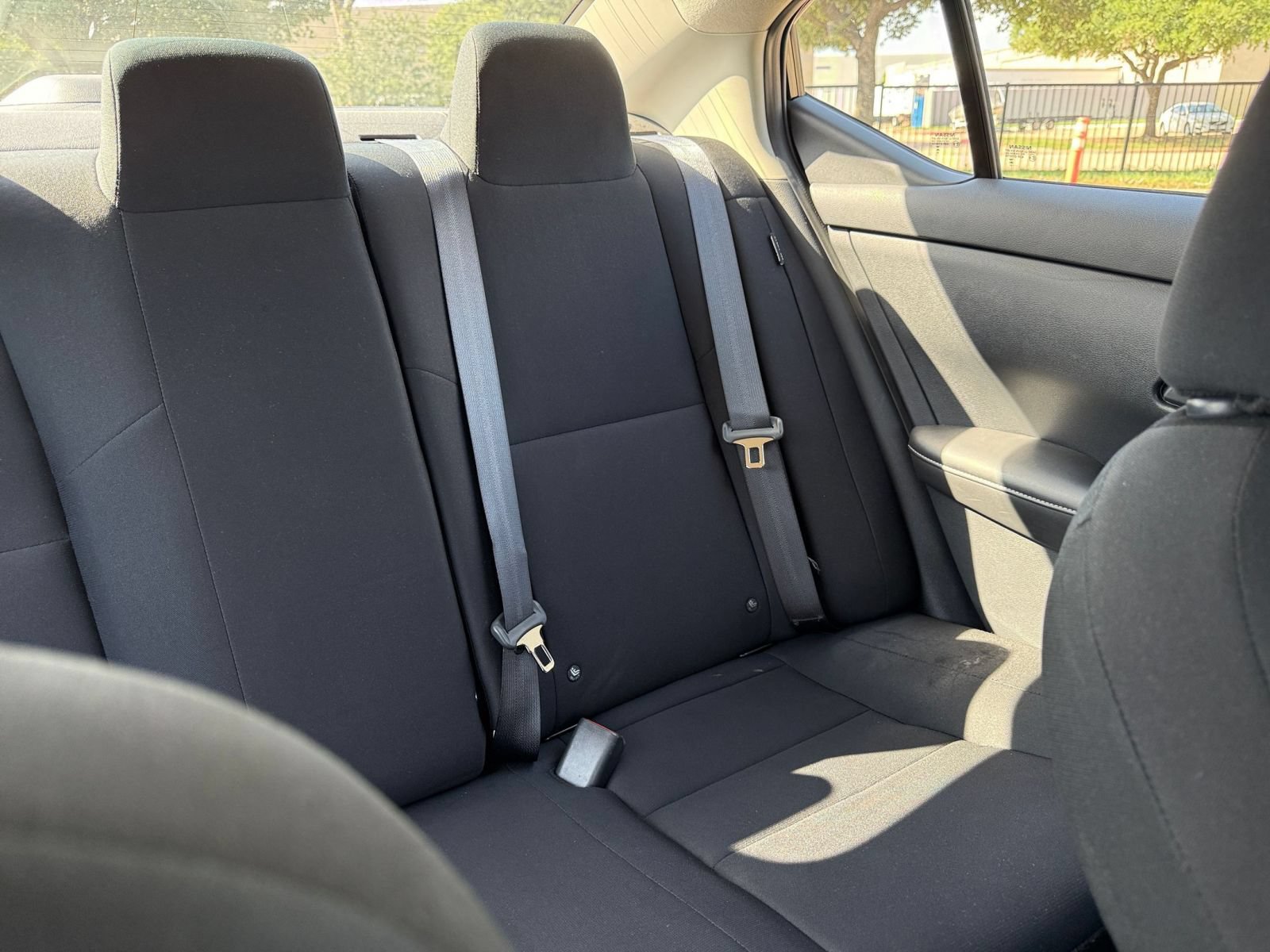 Used 2025 Nissan Sentra S FWD image 37