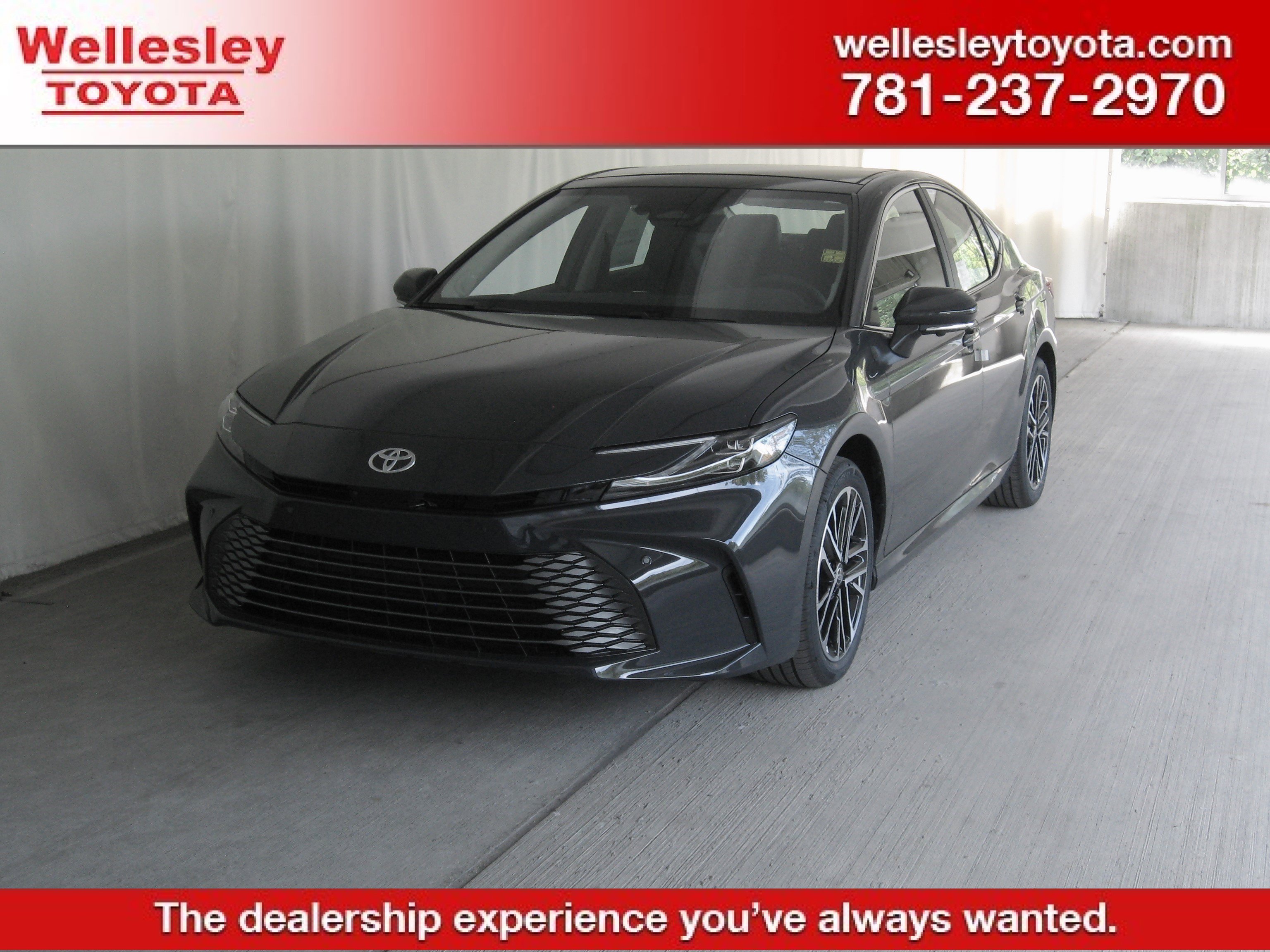 New 2025 Toyota Camry XLE