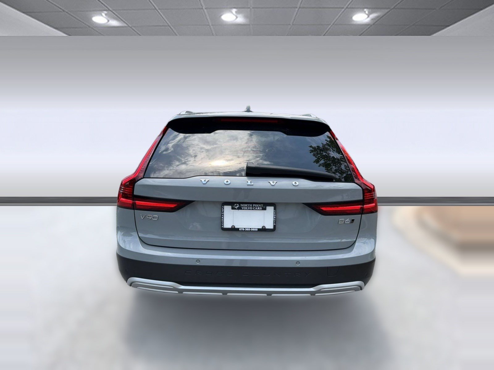 Certified 2025 Volvo V90 B6 Cross Country Ultra AWD/4WD image 10
