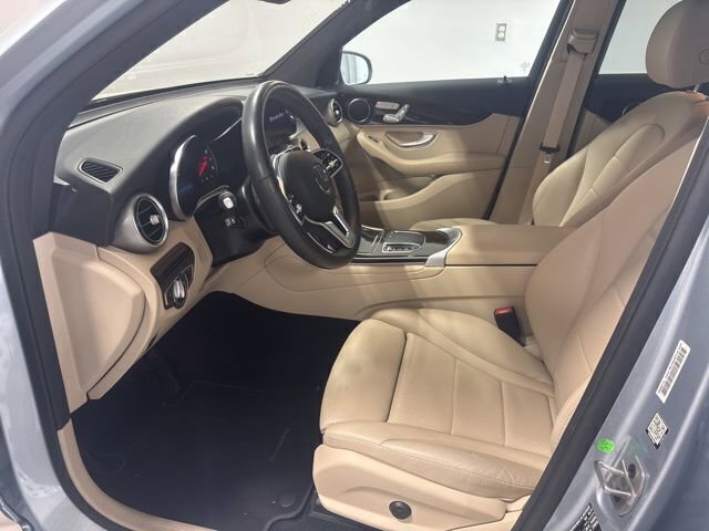 Used 2021 Mercedes-Benz GLC 300 4MATIC image 12