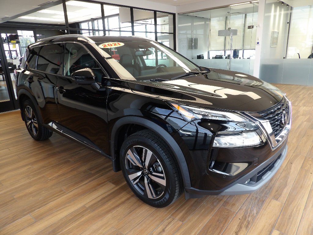 Used 2021 Nissan Rogue SL w/ Premium Package AWD/4WD image 3
