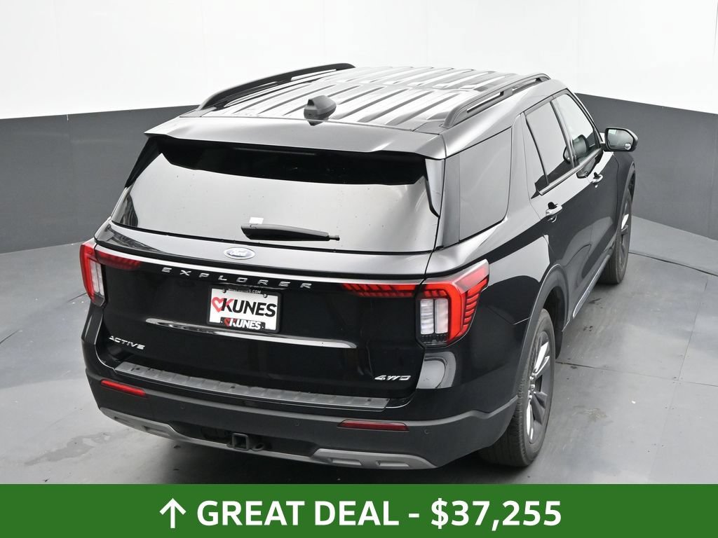 Used 2025 Ford Explorer Active w/ Active Comfort Package AWD/4WD image 33