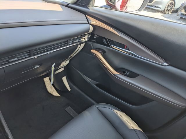 Used 2025 MAZDA CX-30 AWD 2.5 S w/ Premium Package image 14
