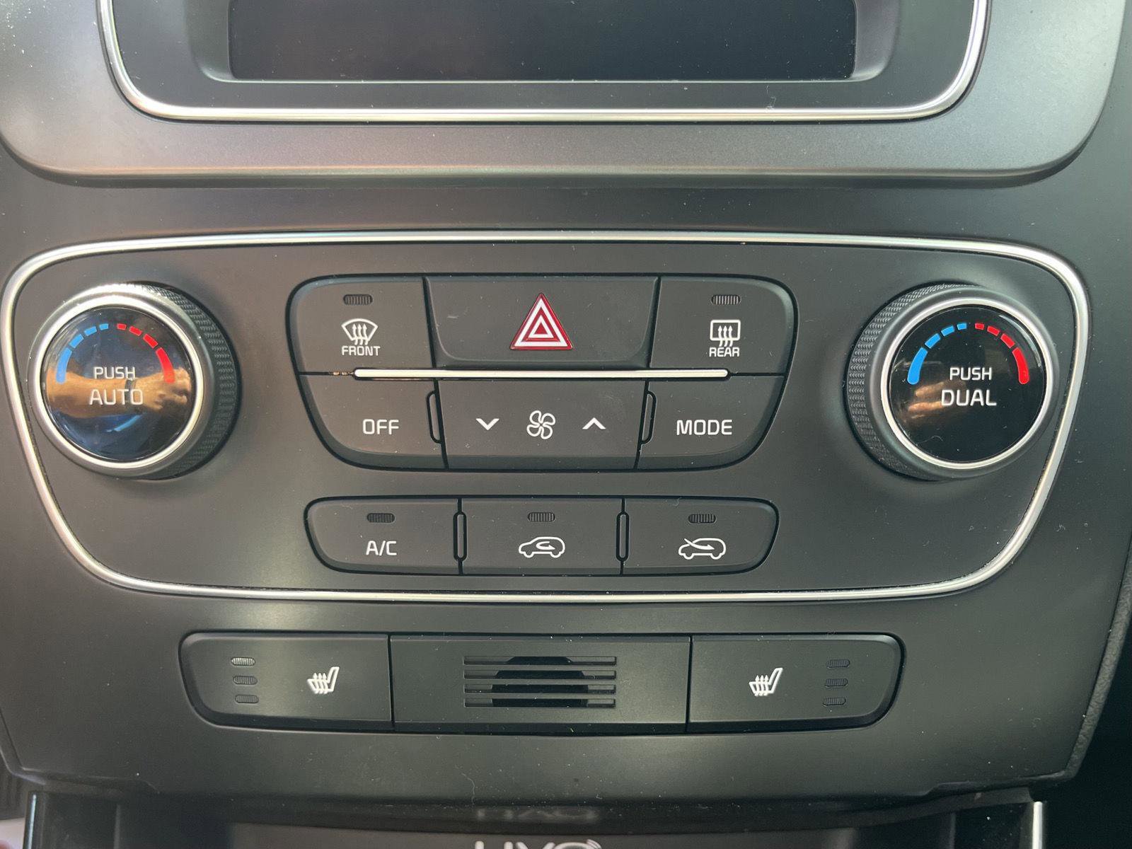 Used 2015 Kia Sorento EX FWD image 11