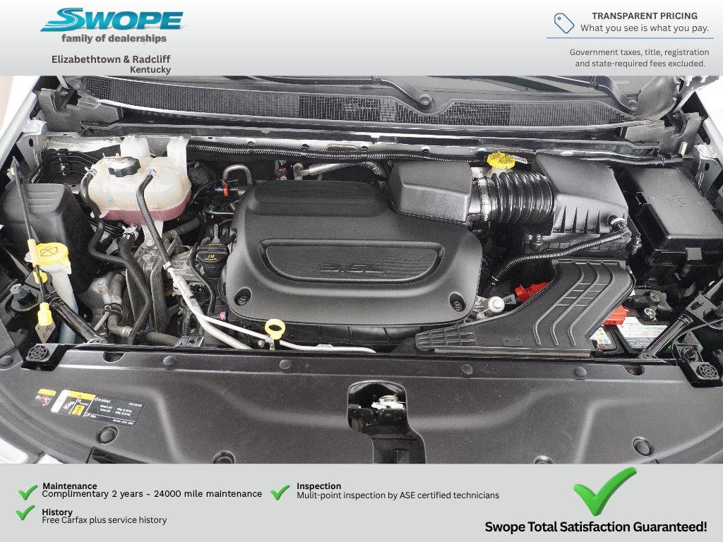 Used 2024 Chrysler Pacifica Touring-L FWD image 27
