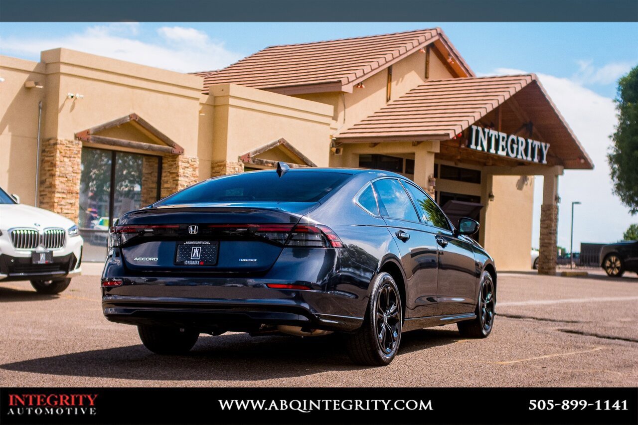 Used 2023 Honda Accord EX-L image 7