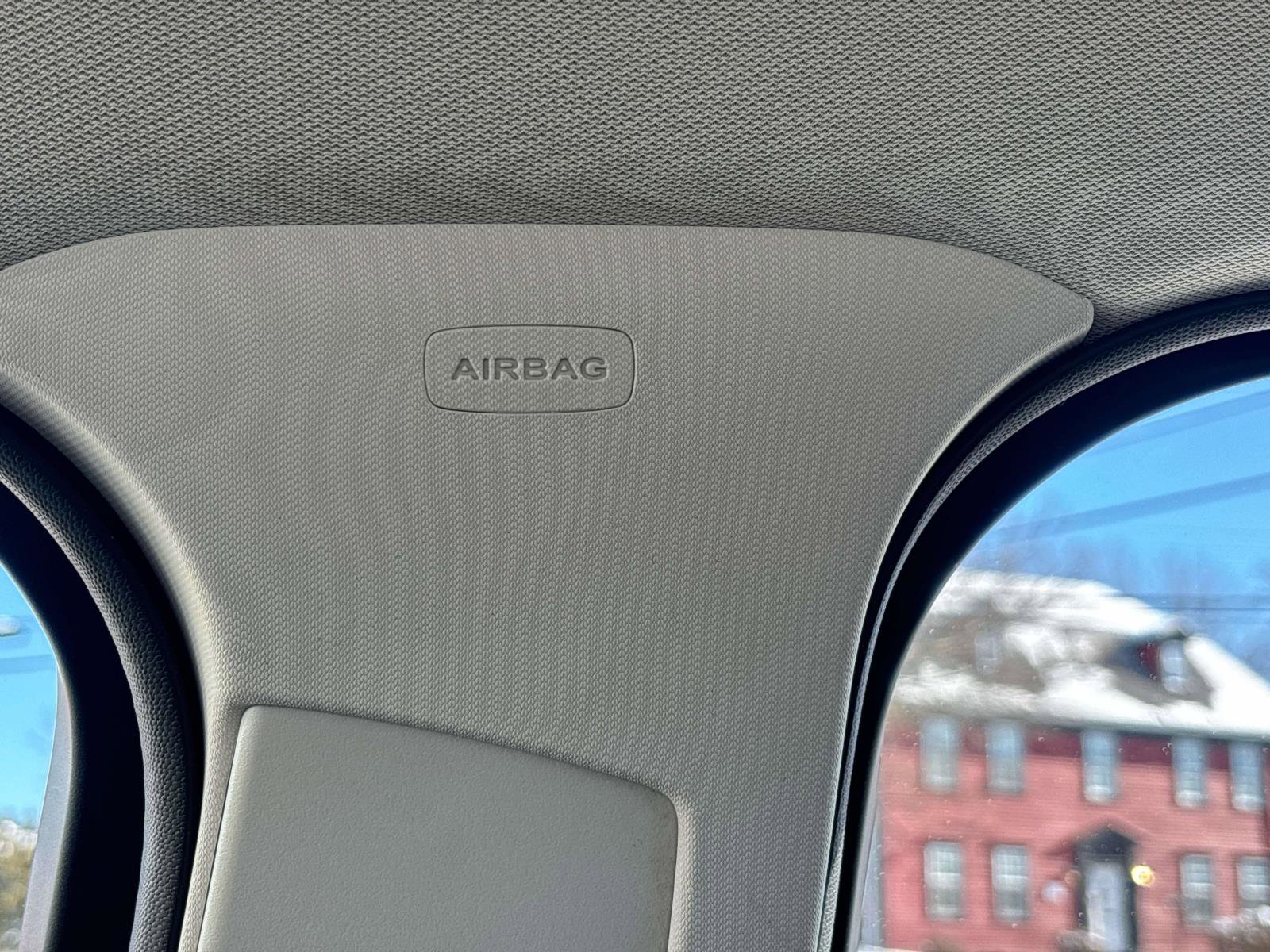 Used 2018 Ford Focus SE image 20