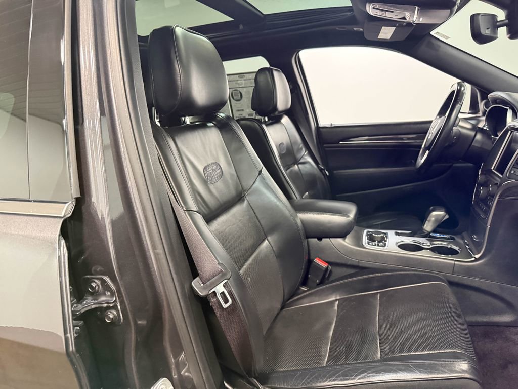 Used 2018 Jeep Grand Cherokee Overland image 58
