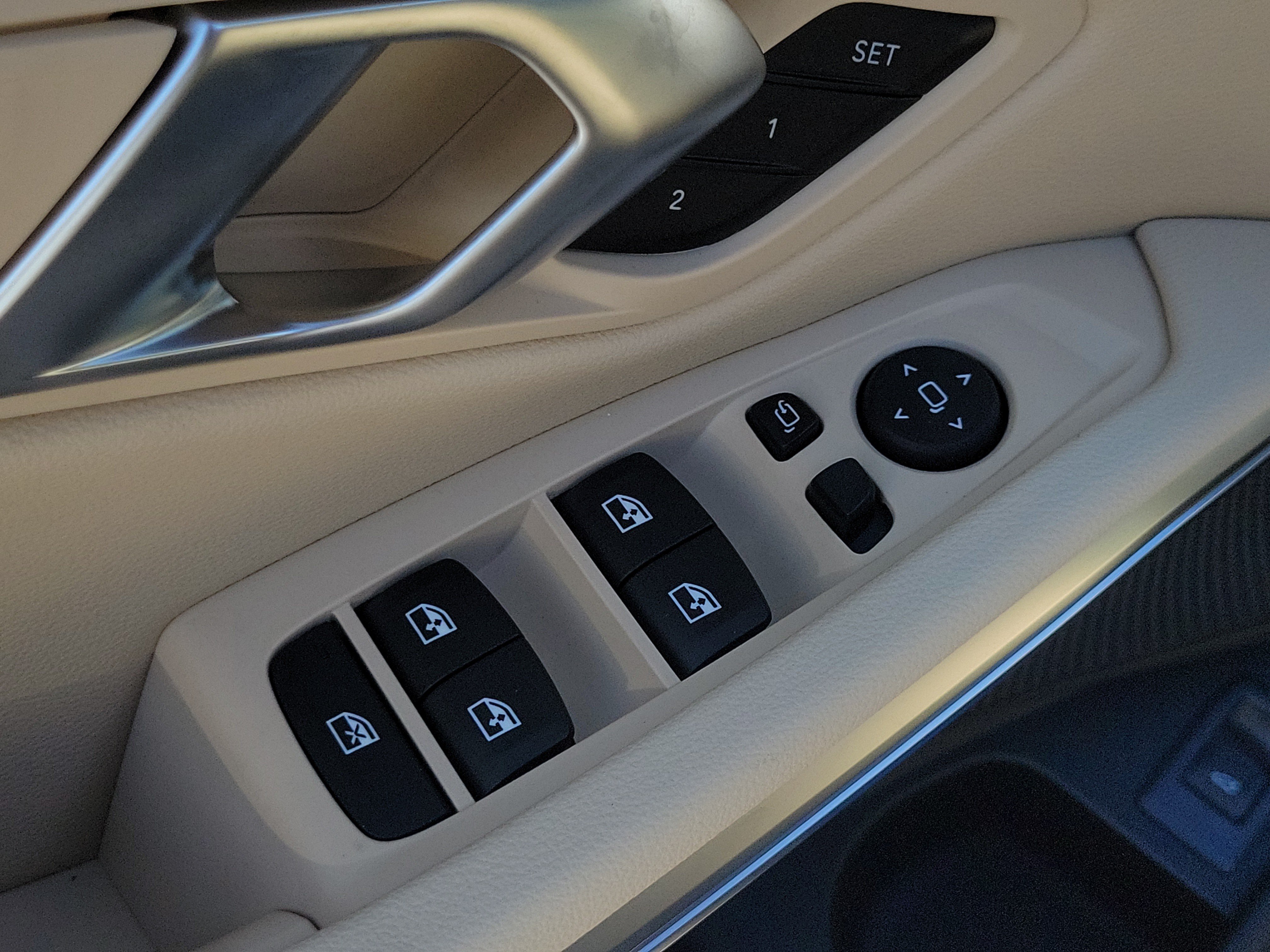New 2026 BMW 330i Sedan w/ Convenience Package RWD image 18
