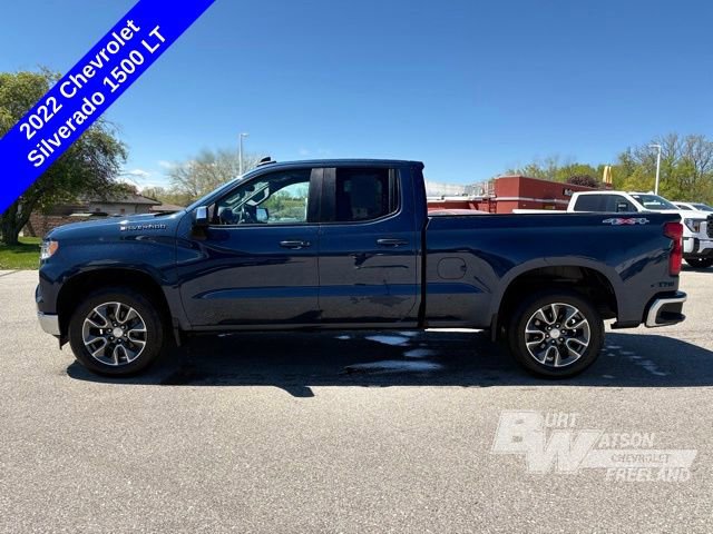 Used 2022 Chevrolet Silverado 1500 LT AWD/4WD image 3