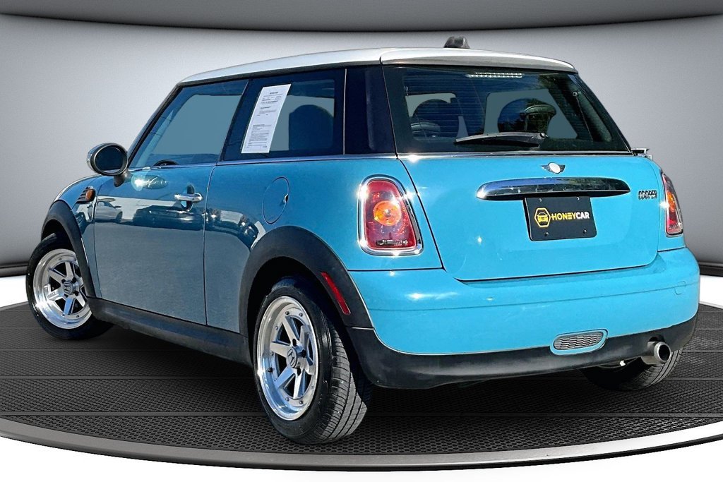 Used 2009 MINI Cooper Hardtop FWD image 4