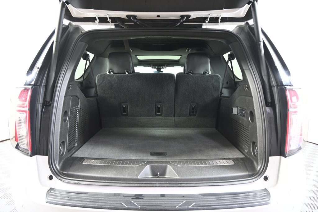 Used 2021 Chevrolet Suburban Premier w/ Premium Package AWD/4WD image 18