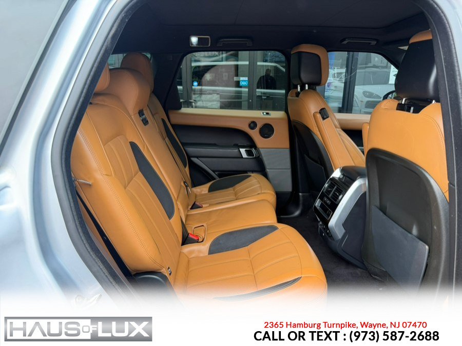 Used 2018 Land Rover Range Rover Sport Supercharged AWD/4WD image 17