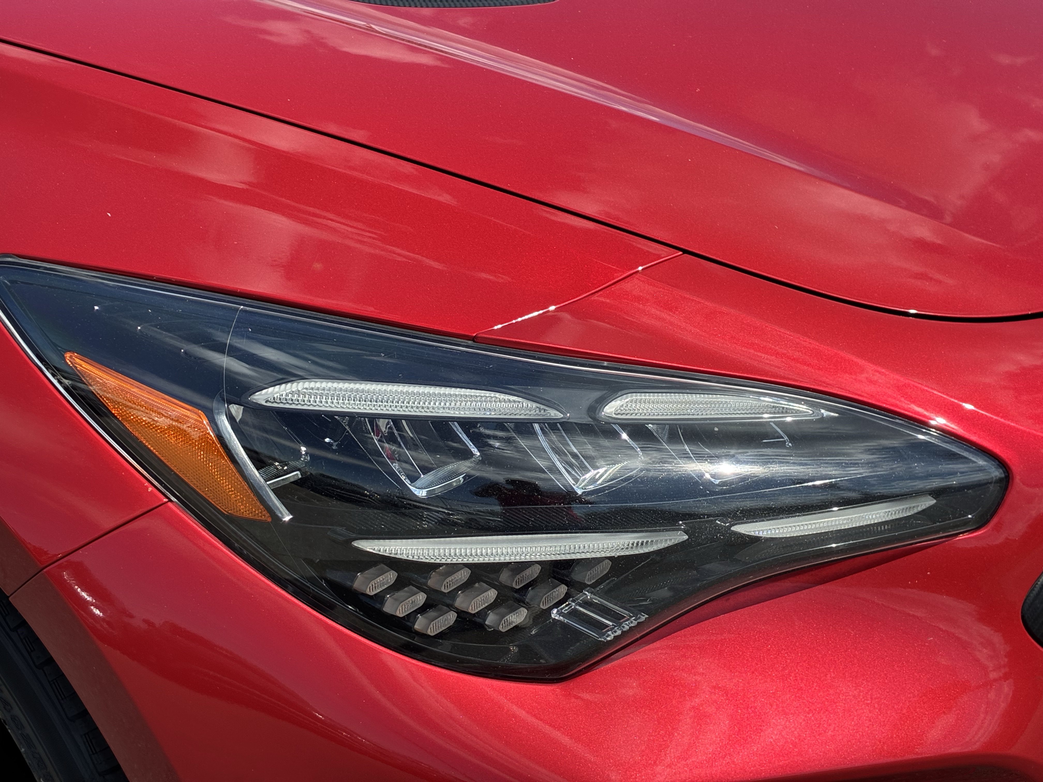 Used 2022 Kia Stinger GT-Line w/ Sun & Sound Package AWD/4WD image 10