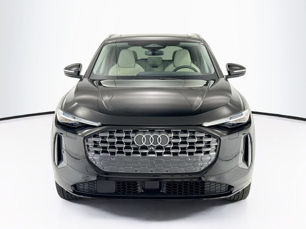 Certified 2025 Audi Q5 Premium Plus w/ Premium Plus AWD/4WD image 2