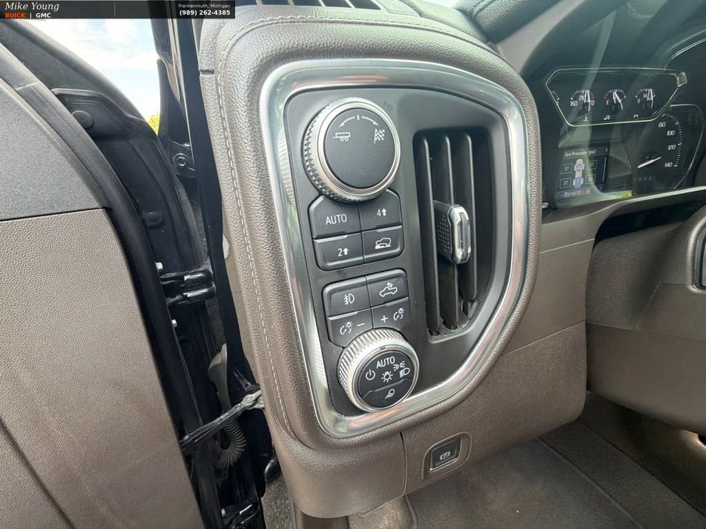 Used 2019 GMC Sierra 1500 SLT w/ SLT Premium Plus Package AWD/4WD image 11