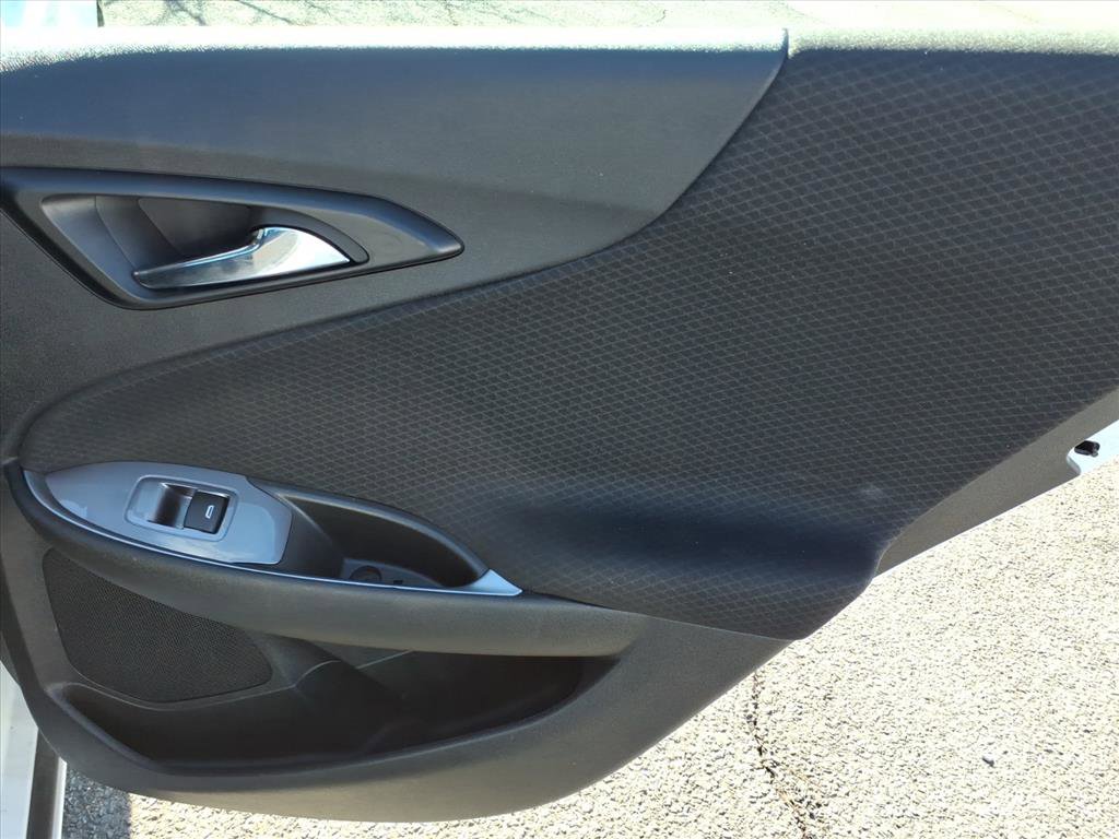 Used 2024 Chevrolet Malibu LT image 20