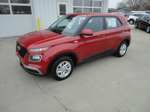 Used 2023 Hyundai Venue SE image 21