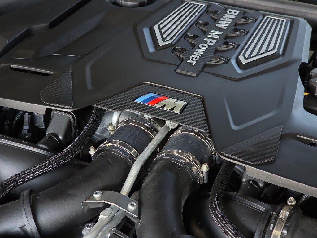 Used 2022 BMW M8 Competition AWD/4WD image 32