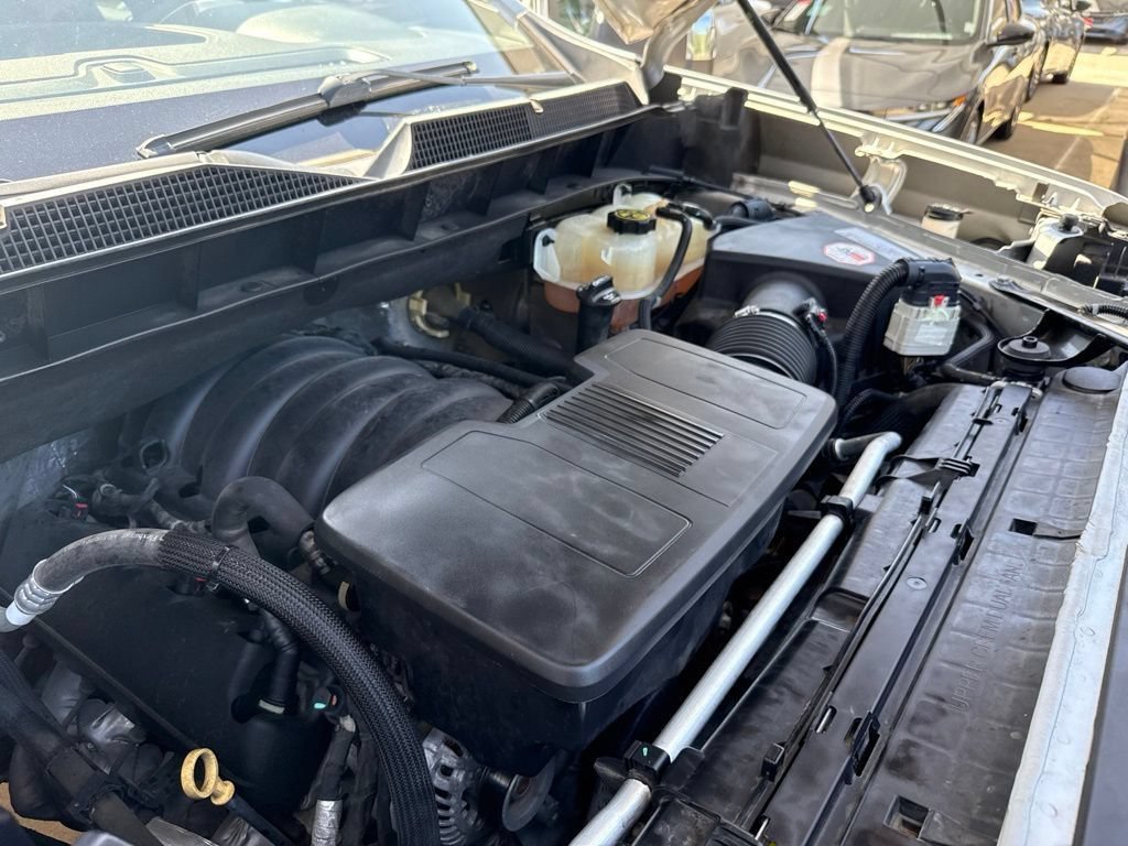 Used 2019 Chevrolet Silverado 1500 LT RWD image 26