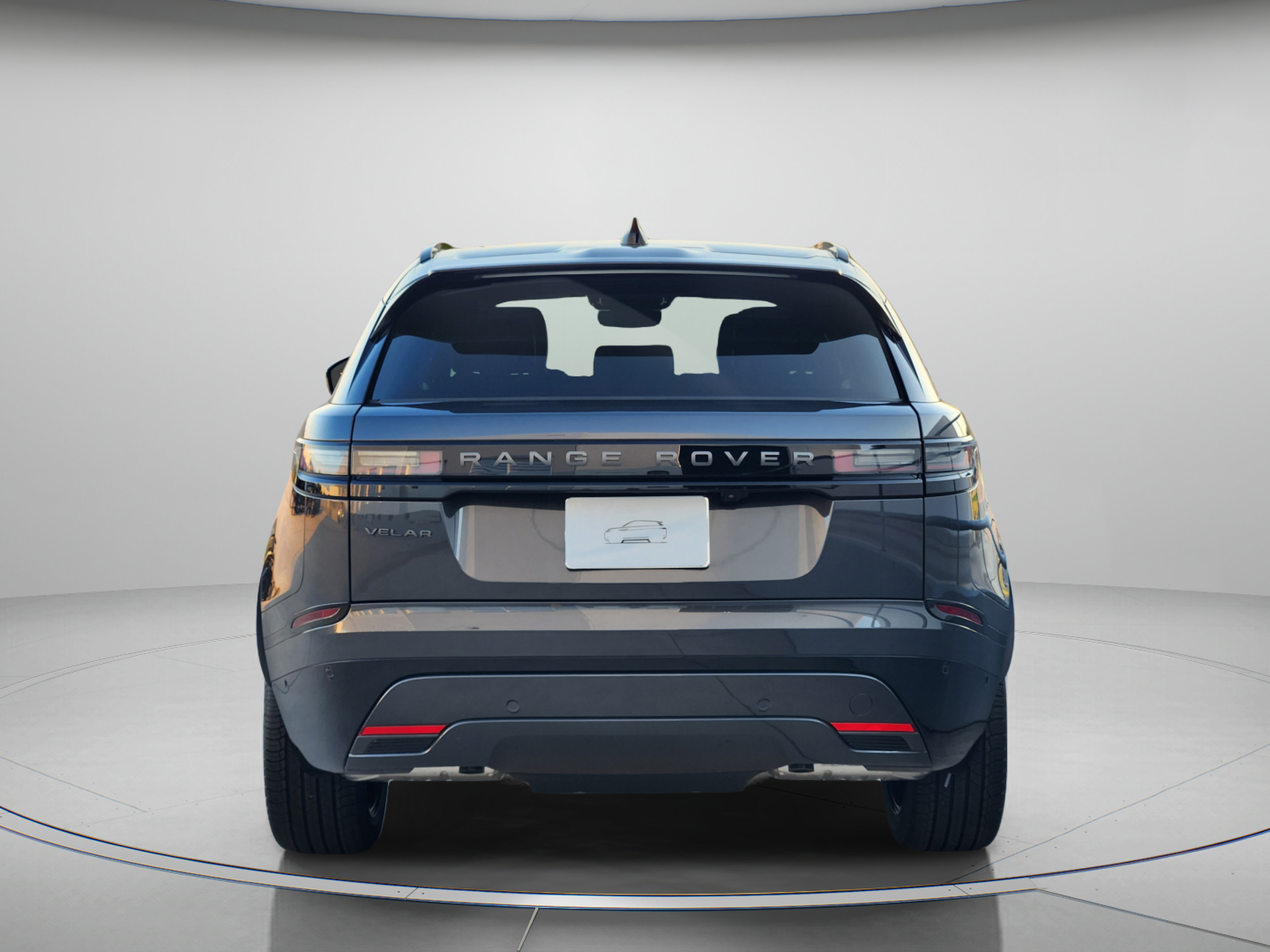 New 2026 Land Rover Range Rover Velar Belgravia AWD/4WD image 4