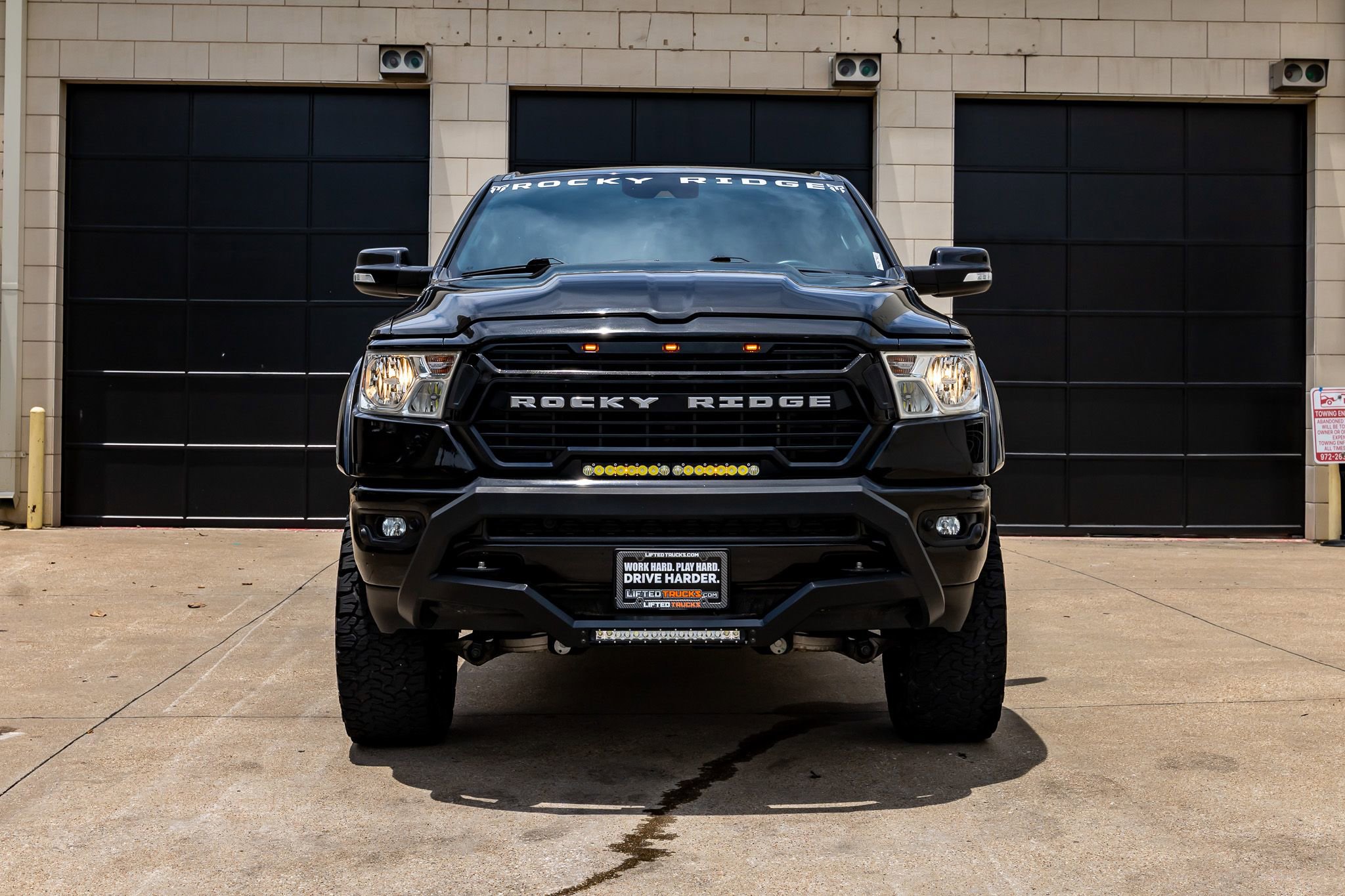 Used 2022 RAM 1500 Big Horn AWD/4WD image 2