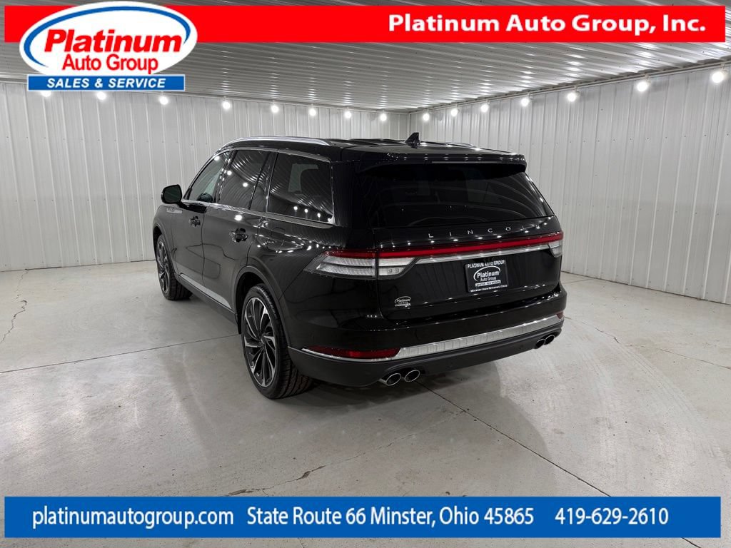 Used 2022 Lincoln Aviator Reserve w/ Equipment Group 201A AWD/4WD image 3