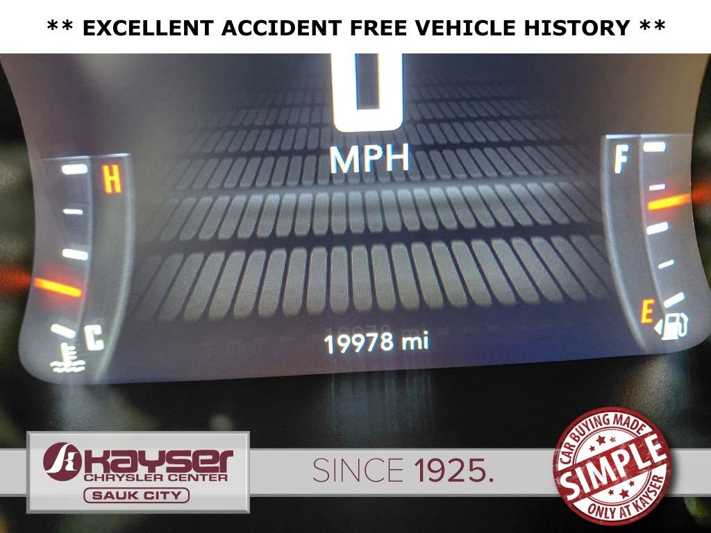 Certified 2017 Dodge Challenger R/T w/ Quick Order Package 22P T/A image 17