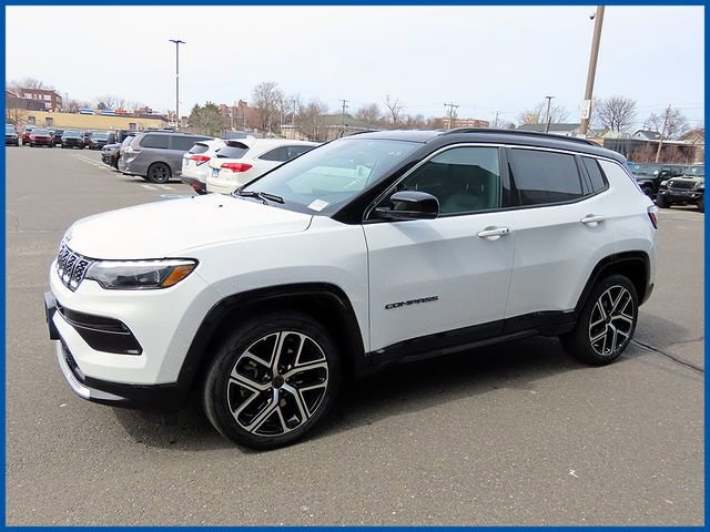 Certified 2025 Jeep Compass Limited w/ Elite Group image 3