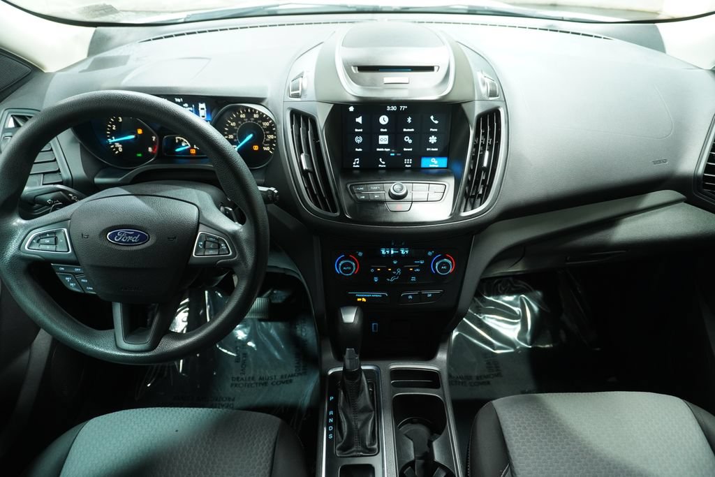 Used 2017 Ford Escape SE w/ Equipment Group 201A AWD/4WD image 16