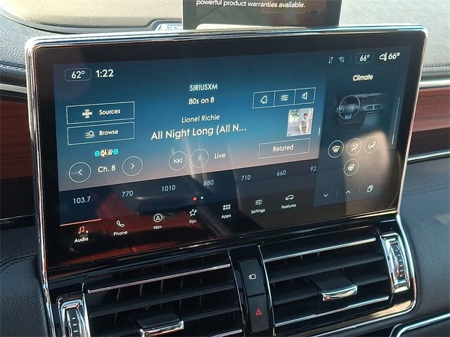 Used 2024 Lincoln Navigator Premiere image 18