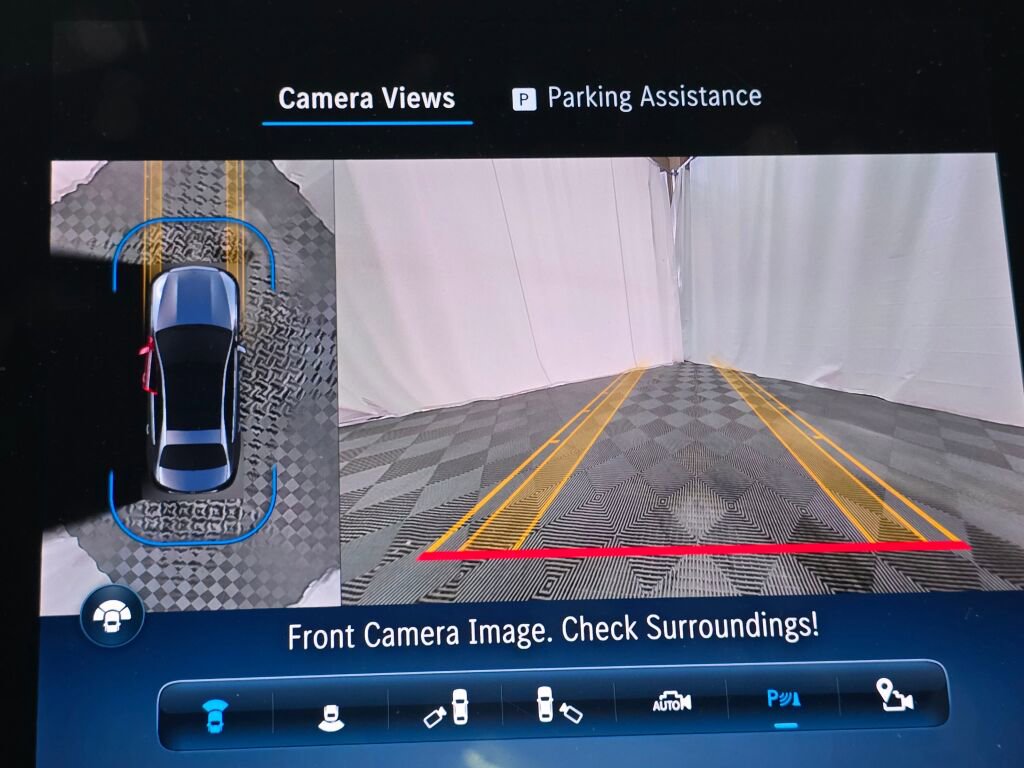 Used 2024 Mercedes-Benz C 300 4MATIC Sedan image 40