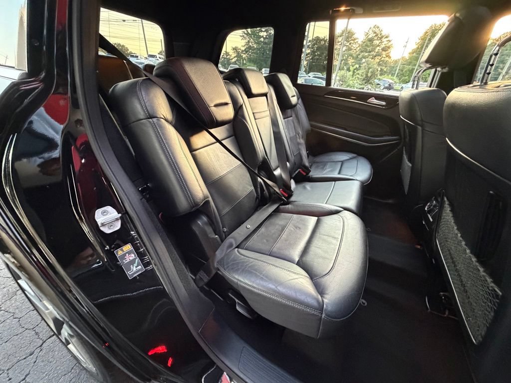 Used 2018 Mercedes-Benz GLS 550 4MATIC image 32
