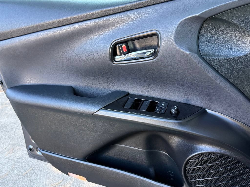 Used 2022 Toyota Prius LE FWD image 25