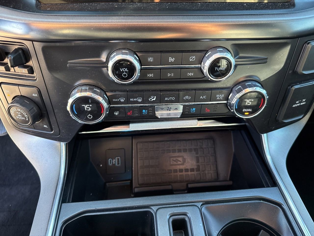 Used 2021 Ford F150 Platinum w/ Equipment Group 701A High image 25