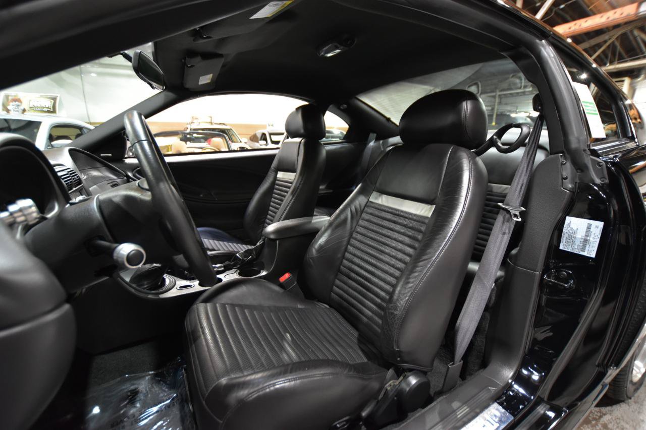Used 2004 Ford Mustang Mach 1 RWD image 32