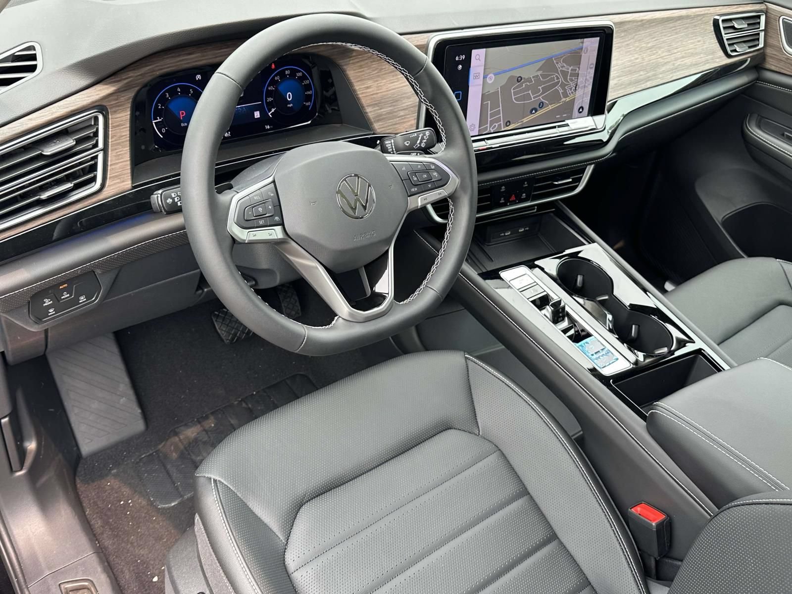 New 2026 Volkswagen Atlas SEL AWD/4WD image 10